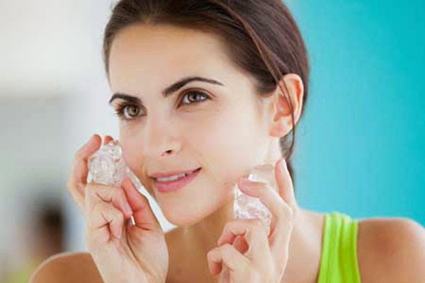 7 ways to reduce pore size on face (3)