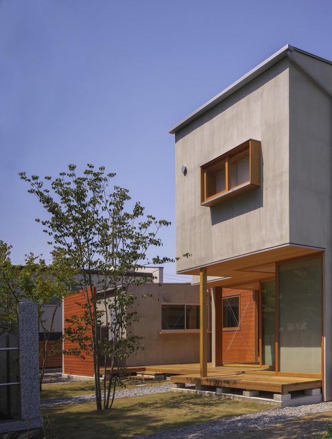 Modern minimal House Shades of gray (1)