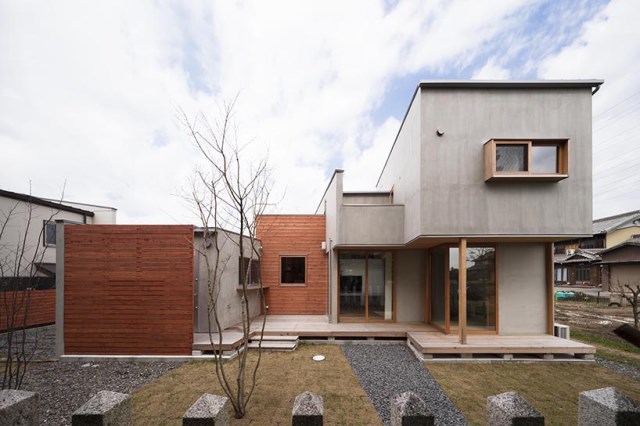 Modern minimal House Shades of gray (11)