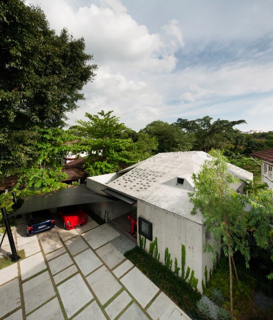 concrete-house-mosern-style-in-the-garden (9)