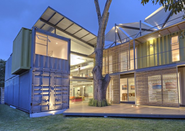 container Modern Home Modern materials and shapes (8)