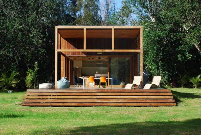 wooden house airy design (1)