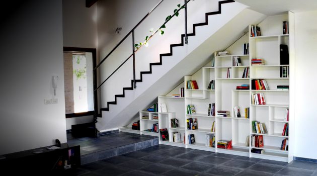 15-functional-libraries-under-the-stairs (14)