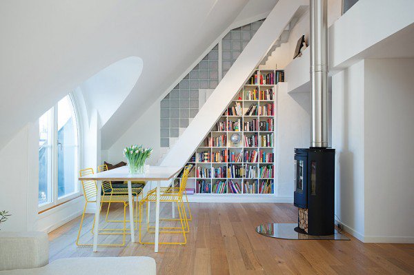 15-functional-libraries-under-the-stairs (5)