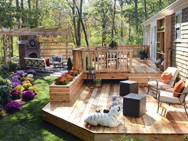 17-fascinating-backyard-deck-designs (1)