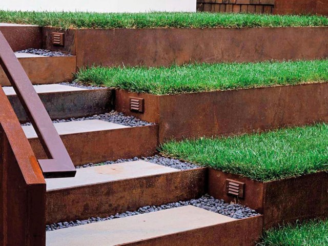 19-design-ideas-for-landscaping-stairs (13)
