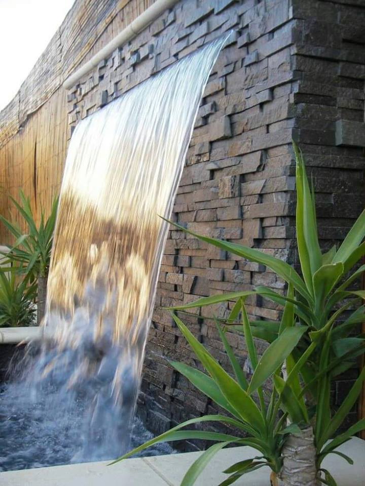 20 water feature decoration ideas (4)