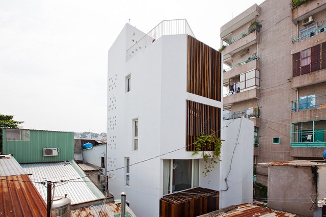 3 storey house Minimalist decor With concrete and wood (4)