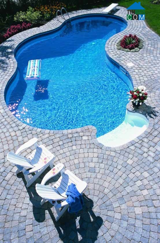 39 backyard pool ideas (2)