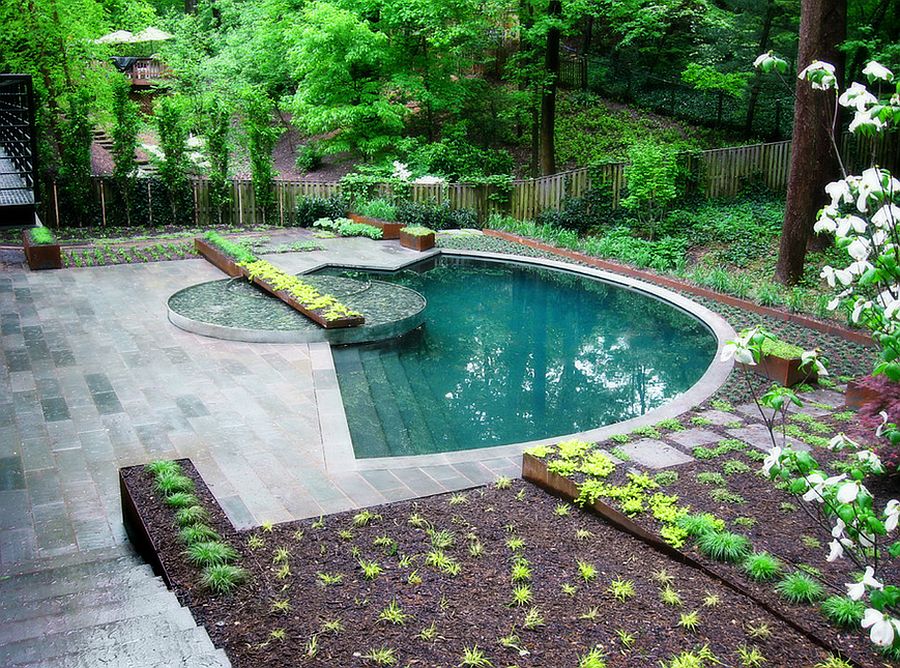 39 backyard pool ideas (27)
