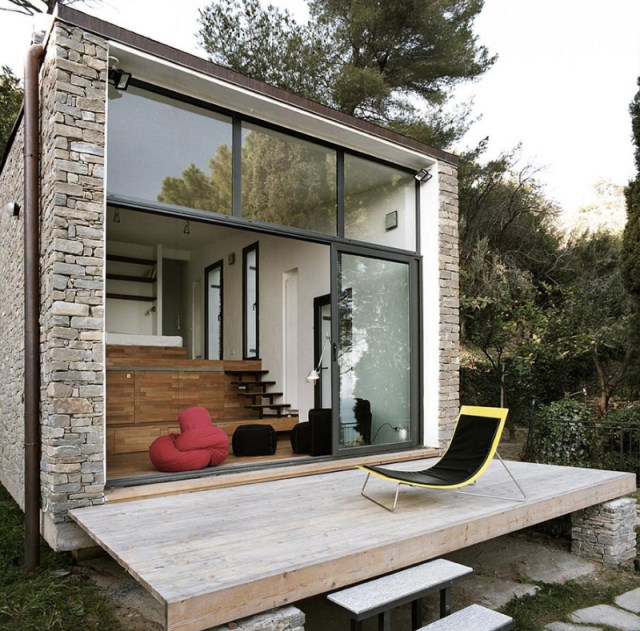 Modern villa house small and compact on the hill (8)