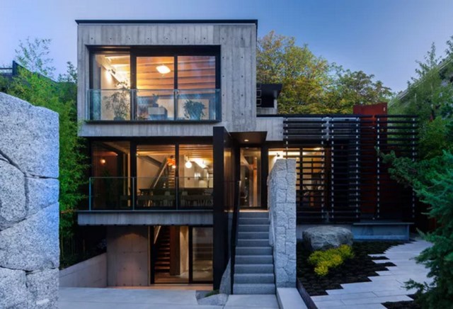 three-story Modern house with loft style (7)