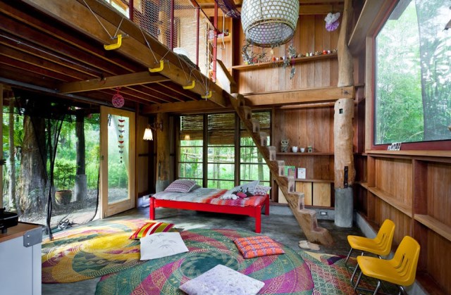 wooden Bunk House Modern Cabin Design (5)