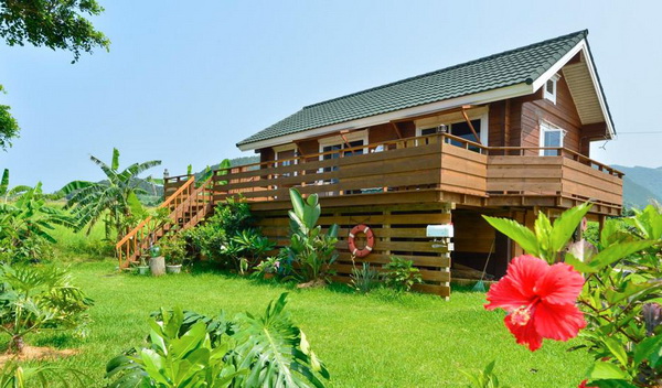 wooden country wide patio house (1)