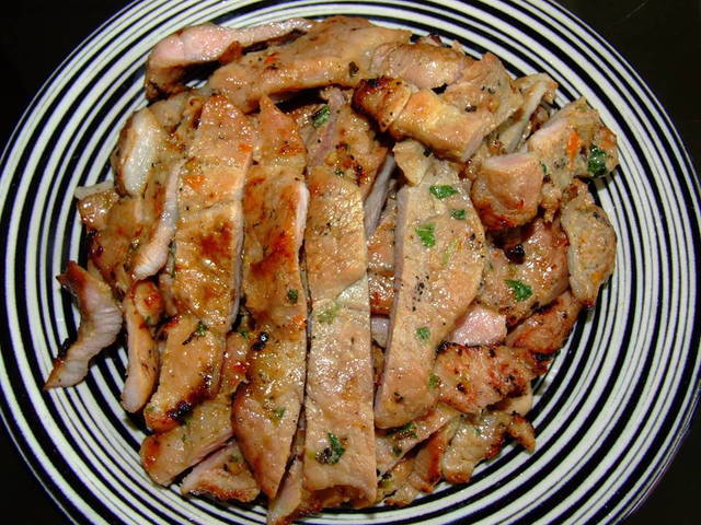 basil leafed grilled pork recipe (1)