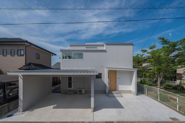 2 storey house by masaki yoneda (2)