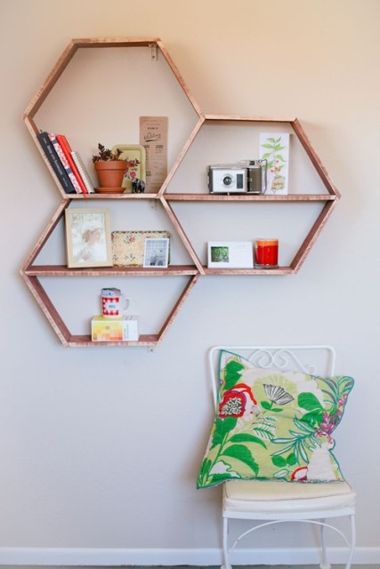 33-minimalist-shelves-for-living-room-26