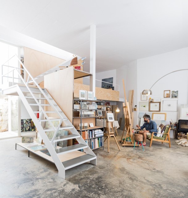 house-ideas-on-limited-space-loft-minimalist-style-13