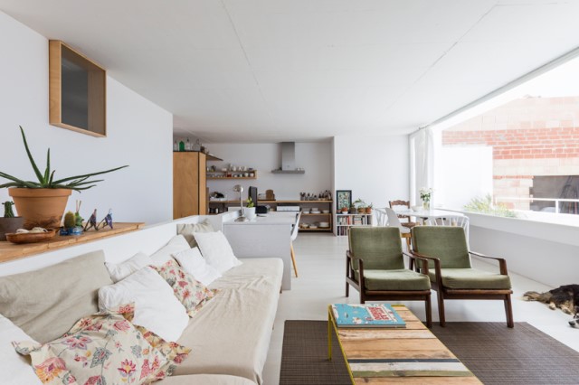 house-ideas-on-limited-space-loft-minimalist-style-6