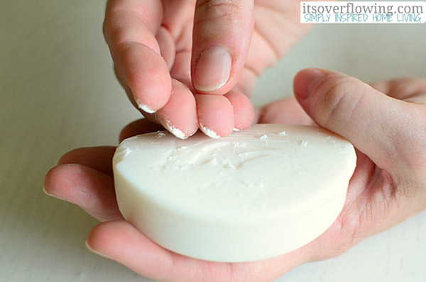 13-uses-of-leftover-soap-5