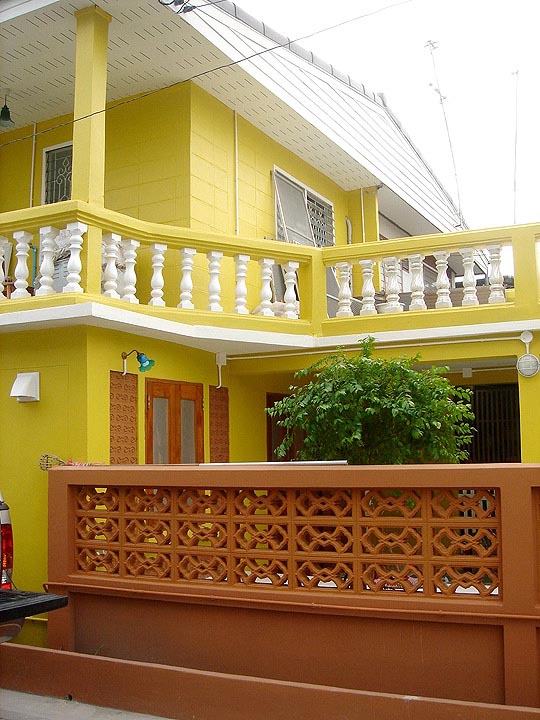 30-yrs-yellow-house-renovation-review-61