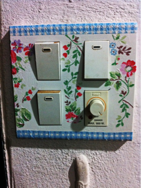 how-to-redecorate-switch-cover-diy-10