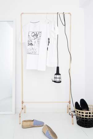 17-closet-ideas-without-walk-in-10