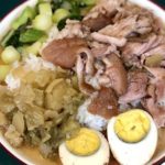 แบ่งปันวิธีทำ “ข้าวผัดสะตอคลุกกะปิใส่หมูสามชั้น” อร่อยครบเครื่อง หอมหวนชวนหิว