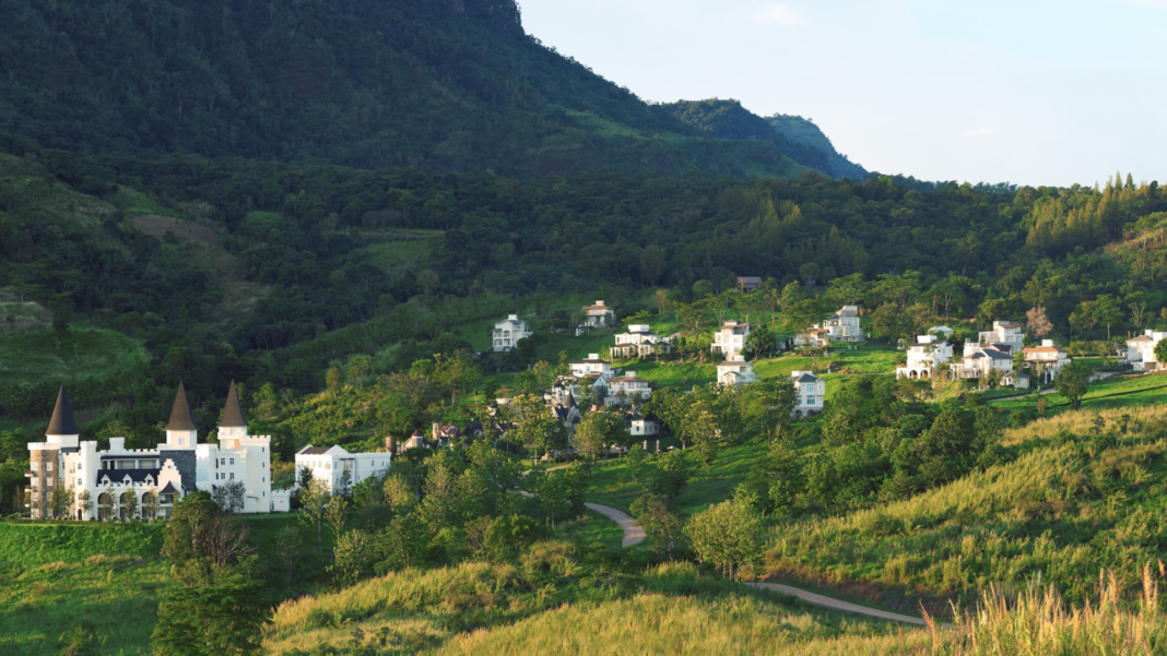 พาไปทำความรู้จัก The Blue Sky Property บ้านจัดสรรเขาค้อ เปิดมิติการ